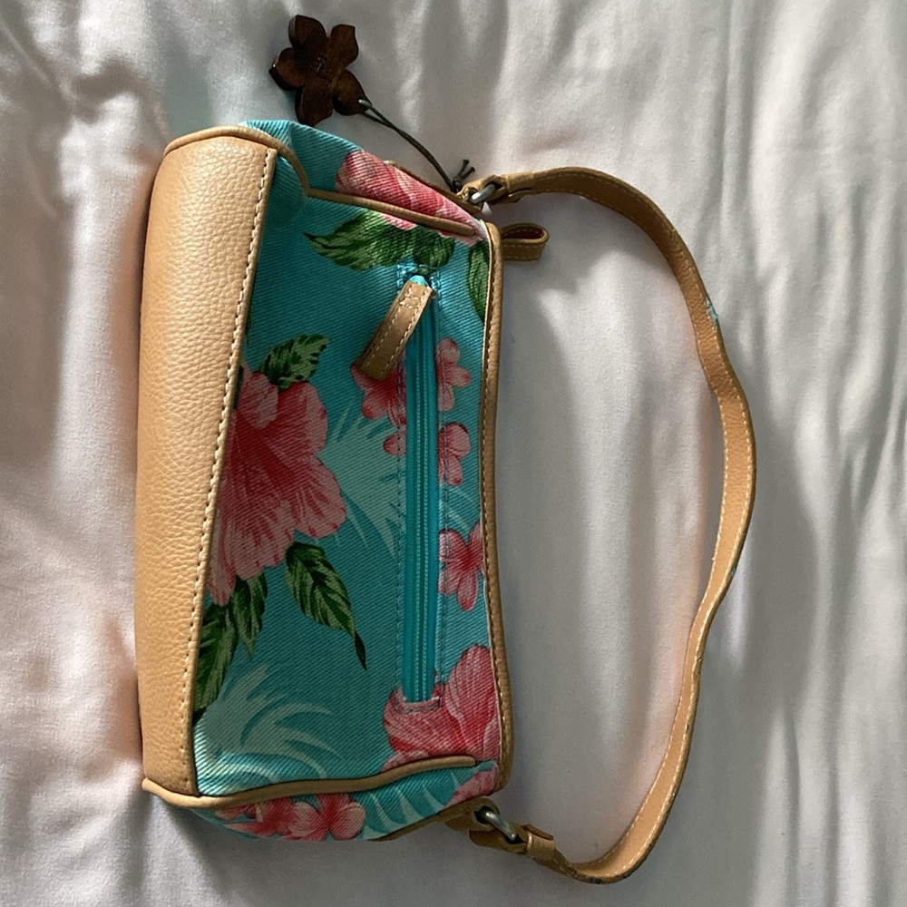 Caribbean Joe small purse - Picture 2 of 7